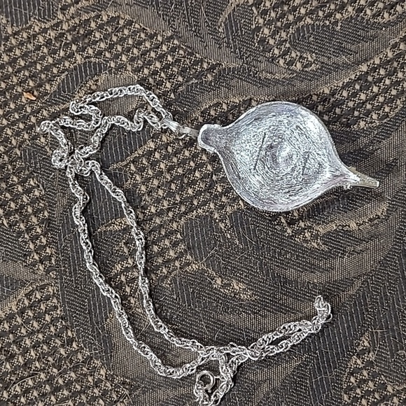 Vintage Sarah Conventry Ornaments 1976 Necklace - Picture 2 of 3